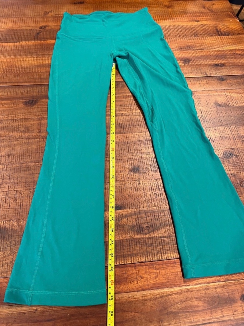 EUC lululemon athletica Teal High-Waist Flare Leg Pants SHORT - Picture 3 of 5